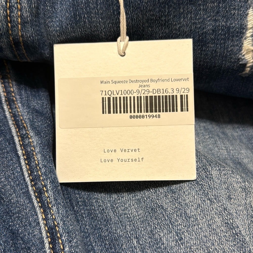 Vervet size 29/9 main squeeze destroyed boyfriend Lovervet blue jeans NWT - Picture 3 of 3